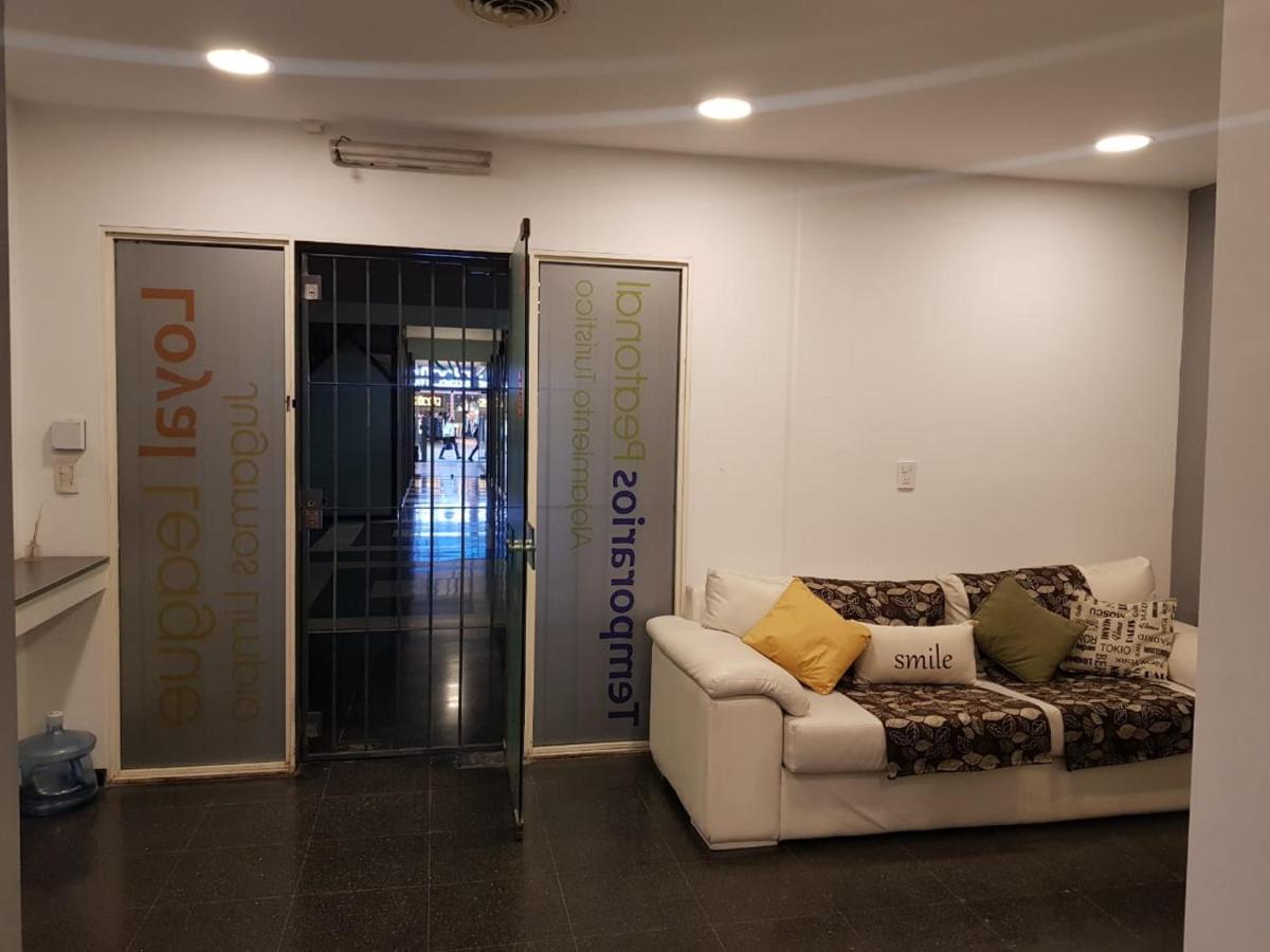 Temporarios Peatonal Apartment Rosario Exterior photo